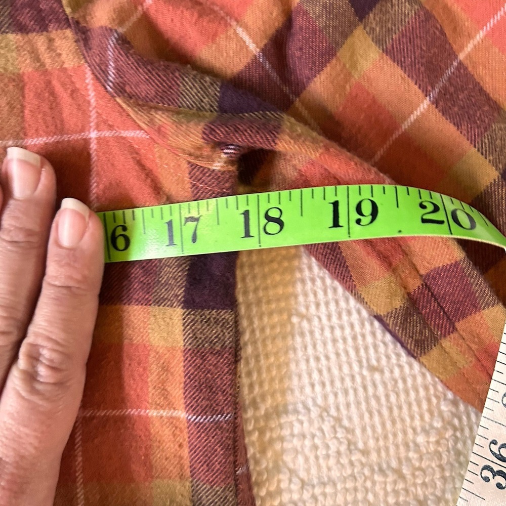 Patagonia Organic Cotton Midweight Fjord Flannel Shirt Womens Sz XS Orange Plaid - Picture 8 of 9
